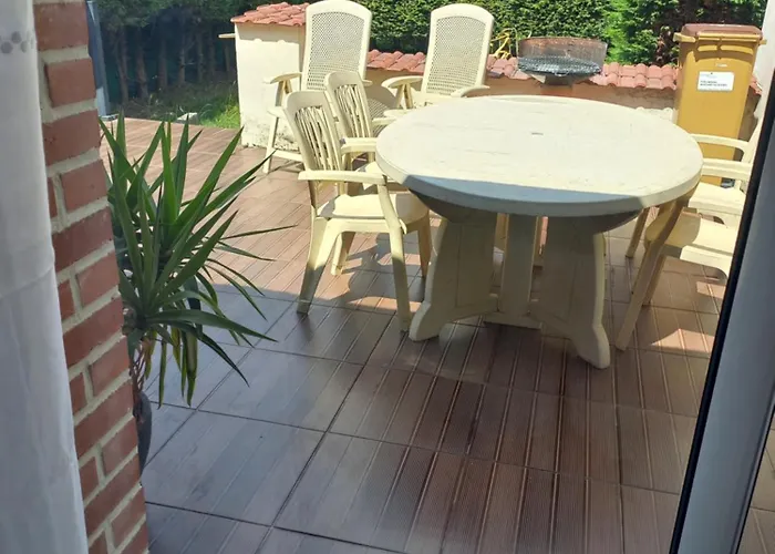 Avec Terrasse Проживание в семье Дюнкерк